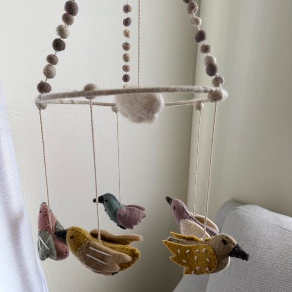 PEHR - sparrows baby mobile - Picture 3 of 9